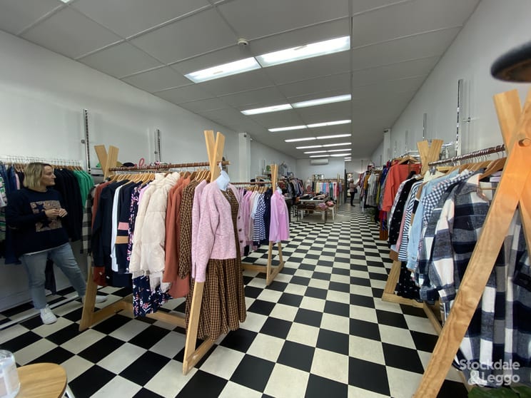 Click to view all images 51 Fryers Street Shepparton VIC 3630 - Image 2