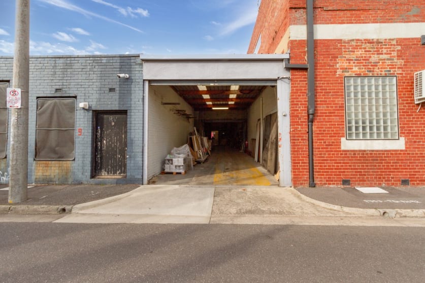 Click to view all images 139 Cromwell Street Collingwood VIC 3066 - Image 2
