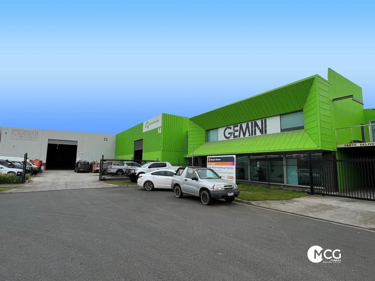 Click to view all images 13 -14 Adams Court Sunshine West VIC 3020 - Image 1
