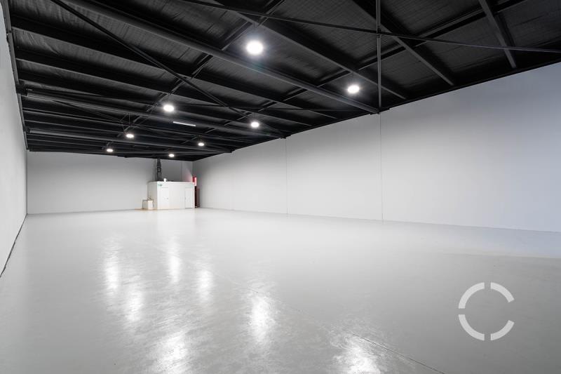 Click to view all images Unit 3/18 Bank Street West End QLD 4101 - Image 1