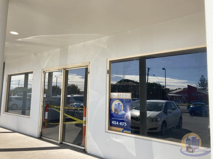 Click to view all images T2/224 Bourbong Street Bundaberg Central QLD 4670 - Image 3