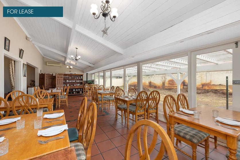 Click to view all images 568 Canning Highway Attadale WA 6156 - Image 3