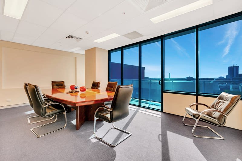 Click to view all images 30601 9 Lawson Street Southport QLD 4215 - Image 1