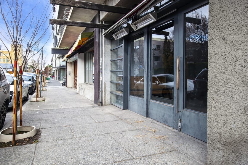 Click to view all images 9 Inkerman Street St Kilda VIC 3182 - Image 1
