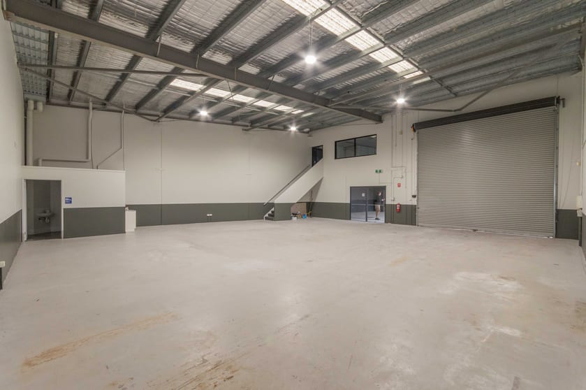 Click to view all images Molendinar QLD 4214 - Image 1