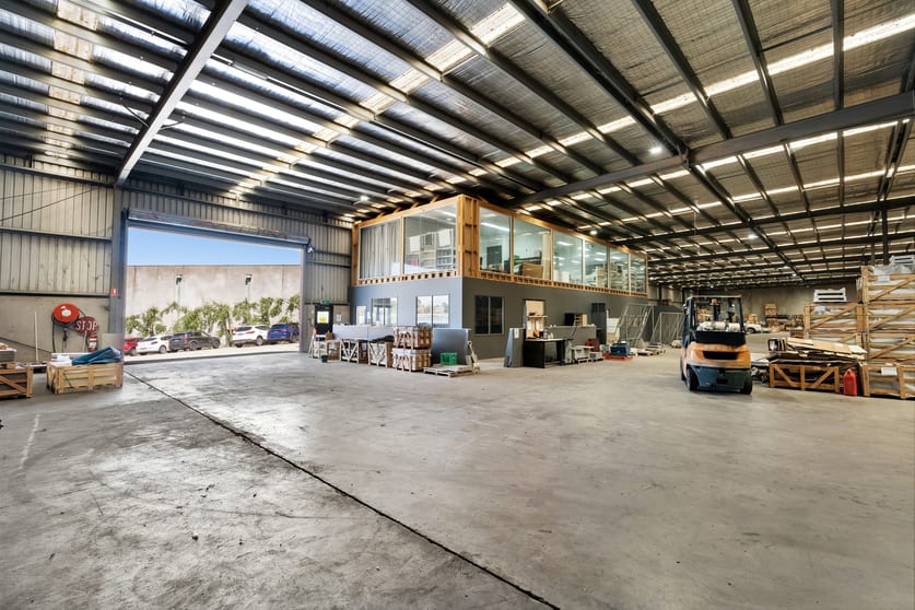Click to view all images 12/410 - 418 Princes Highway Noble Park VIC 3174 - Image 2