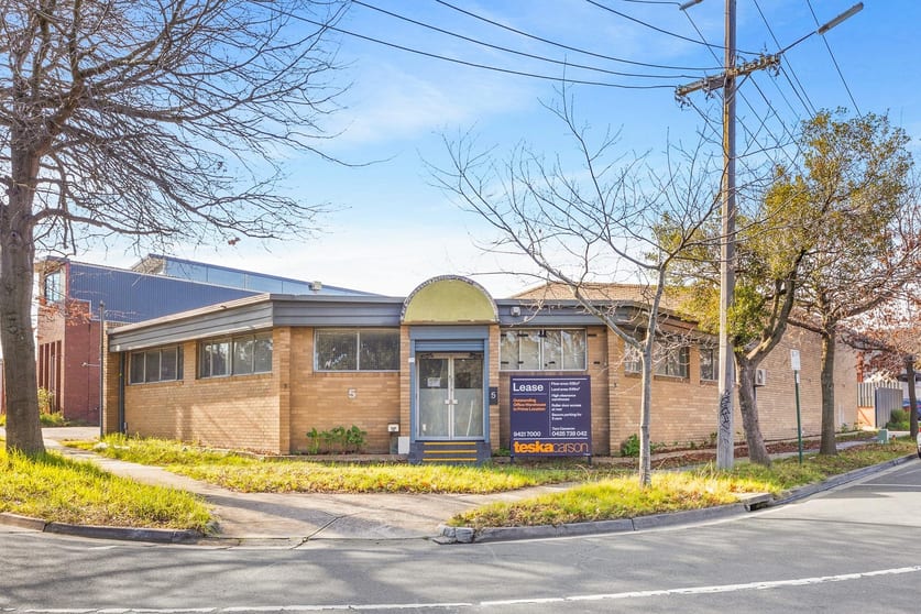 Click to view all images 5 Glendale Street Nunawading VIC 3131 - Image 1