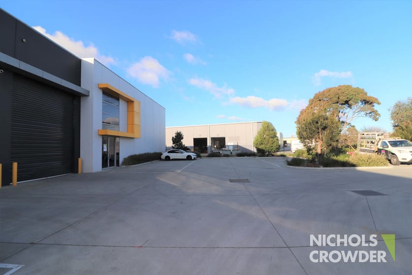 Click to view all images 25 Arbor Way Carrum Downs VIC 3201 - Image 3