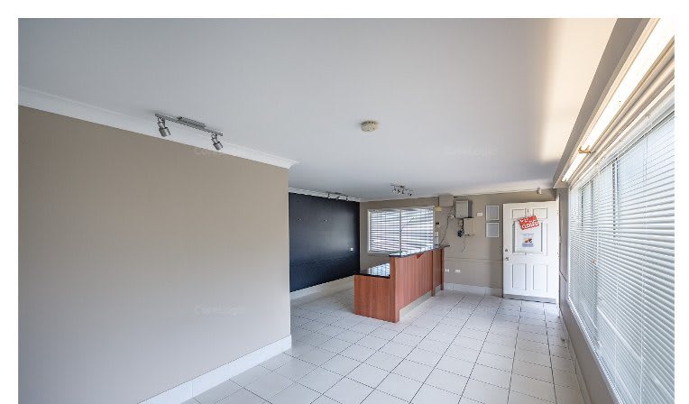 Click to view all images 134 Elphinstone Street Berserker QLD 4701 - Image 3