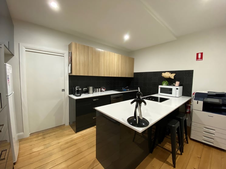 Click to view all images 360a Auburn Street Goulburn NSW 2580 - Image 1