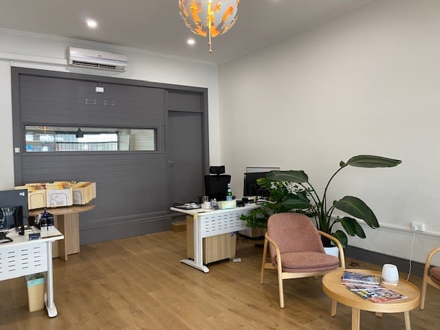 Click to view all images 743 Centre Road Bentleigh East VIC 3165 - Image 3