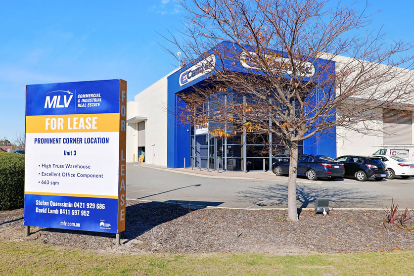 Click to view all images Unit 3/7 Mordaunt Circuit Canning Vale WA 6155 - Image 3