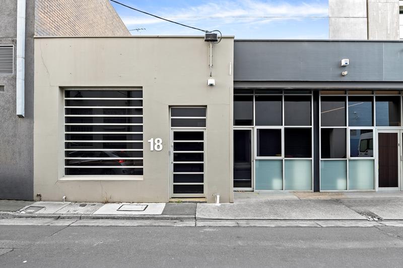 Click to view all images 18 Hill Street Cremorne VIC 3121 - Image 1