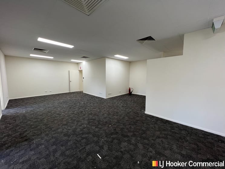 Click to view all images Penrith NSW 2750 - Image 3
