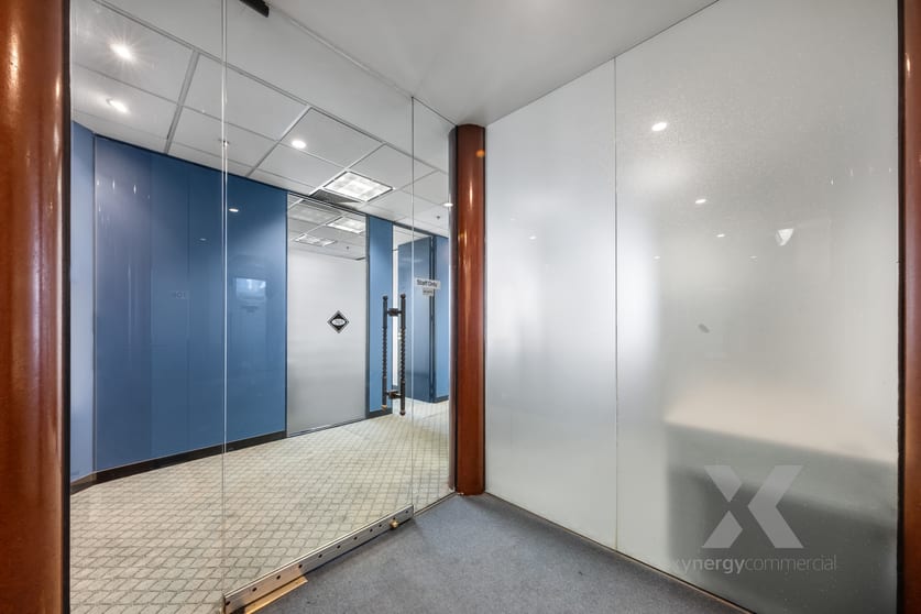 Click to view all images Suite 705/434 St Kilda Road Melbourne VIC 3004 - Image 3