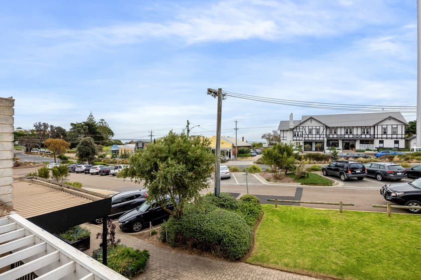 Click to view all images 3745 Point Nepean Road Portsea VIC 3944 - Image 2