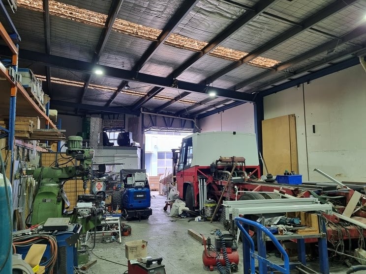 Click to view all images 7/33-35 Commercial Drive Thomastown VIC 3074 - Image 3