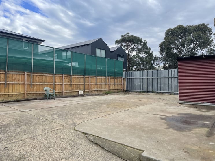Click to view all images Rear Land/37 Advantage Road Highett VIC 3190 - Image 2