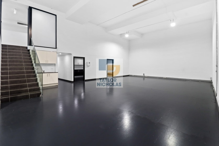 Click to view all images 18/12 Abbott Road Seven Hills NSW 2147 - Image 2