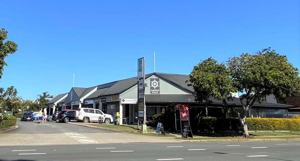 Click to view all images Newport QLD 4020 - Image 1