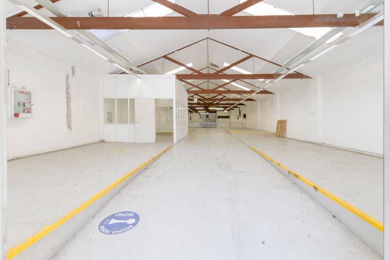 Click to view all images 45-47 Batman Street West Melbourne VIC 3003 - Image 3