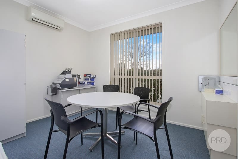 Click to view all images 193 Beechworth Road Wodonga VIC 3690 - Image 2
