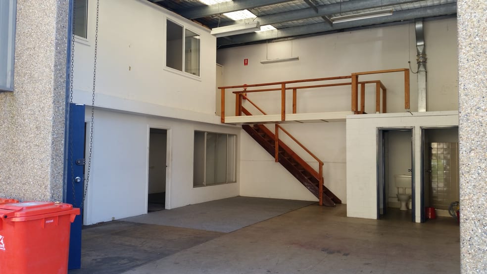 Click to view all images 9/104 Old Pittwater Road Brookvale NSW 2100 - Image 1