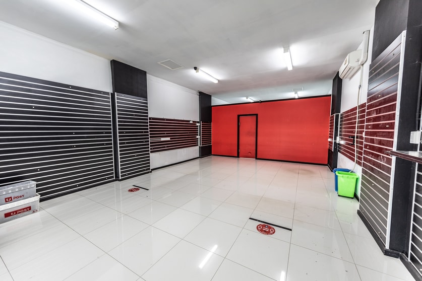 Click to view all images 7 Exford Road Melton South VIC 3338 - Image 2