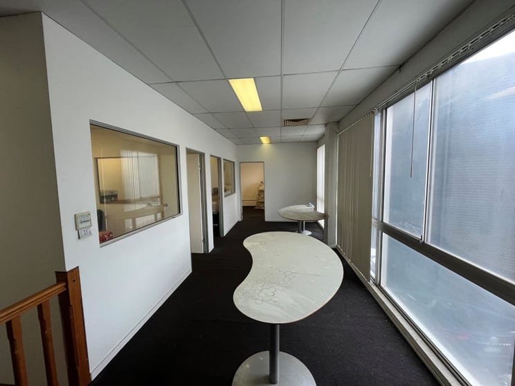 Click to view all images 2A/51 Secam Street Mansfield QLD 4122 - Image 2