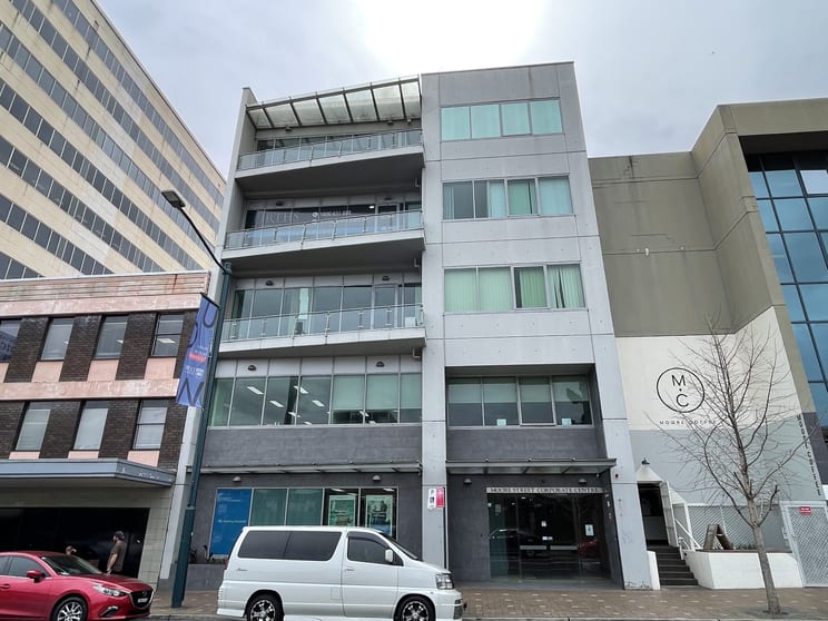 Click to view all images 303/13 Moore Street Liverpool NSW 2170 - Image 2