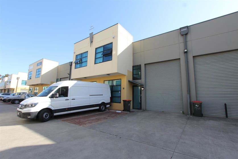 Click to view all images Unit 20/105A Vanessa Street Kingsgrove NSW 2208 - Image 1