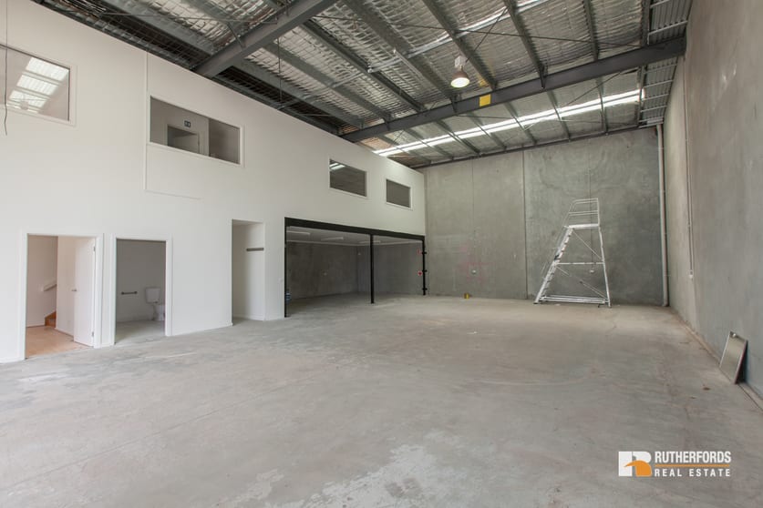 2A Helm Court Epping VIC 3076 - Image 2