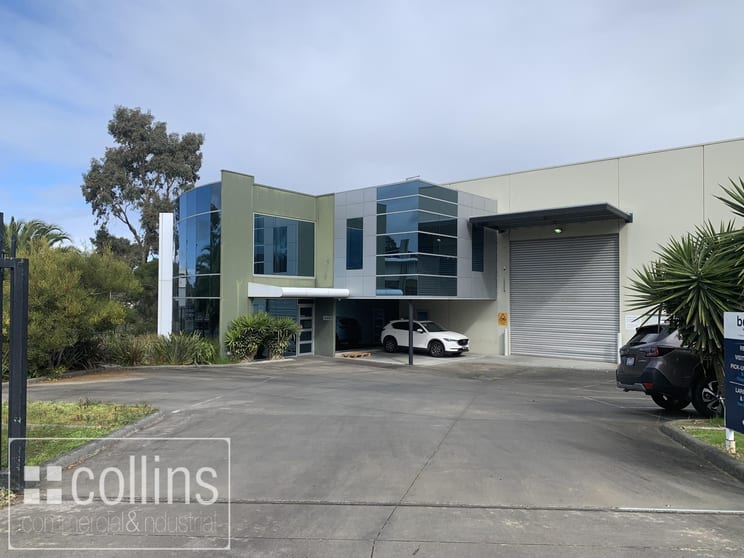Click to view all images 1 Chapel Street Lynbrook VIC 3975 - Image 1