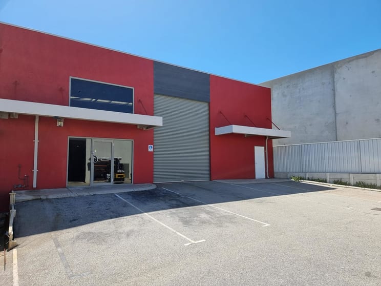 Click to view all images 3/7 Bessemer Way Wangara WA 6065 - Image 1