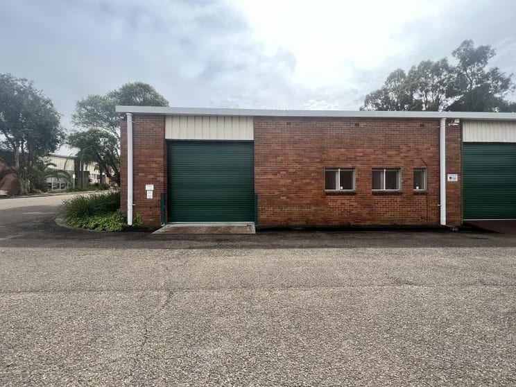 Click to view all images Unit 4/380 Marion Street Condell Park NSW 2200 - Image 2