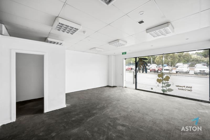 Click to view all images 4/555 Riversdale Road Camberwell VIC 3124 - Image 2