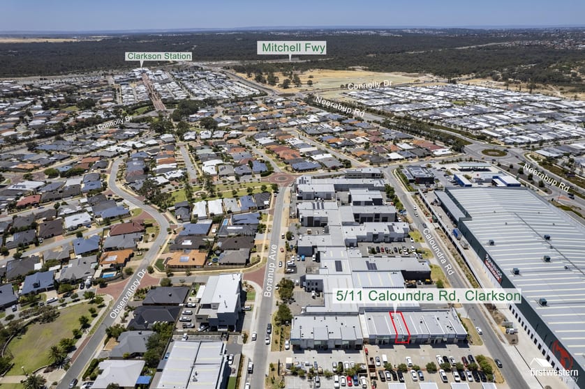 Click to view all images 5/11 Caloundra Road Clarkson WA 6030 - Image 2
