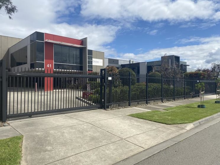 Click to view all images Unit/41 Colemans Road Carrum Downs VIC 3201 - Image 1