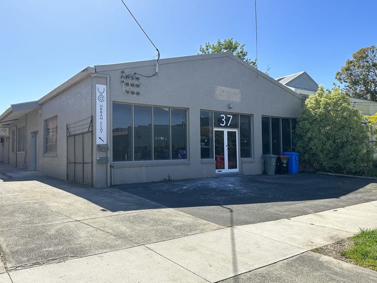Click to view all images 1/37 Advantage Road Highett VIC 3190 - Image 3