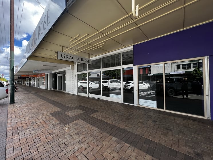 Click to view all images 210 Conadilly Street Gunnedah NSW 2380 - Image 3