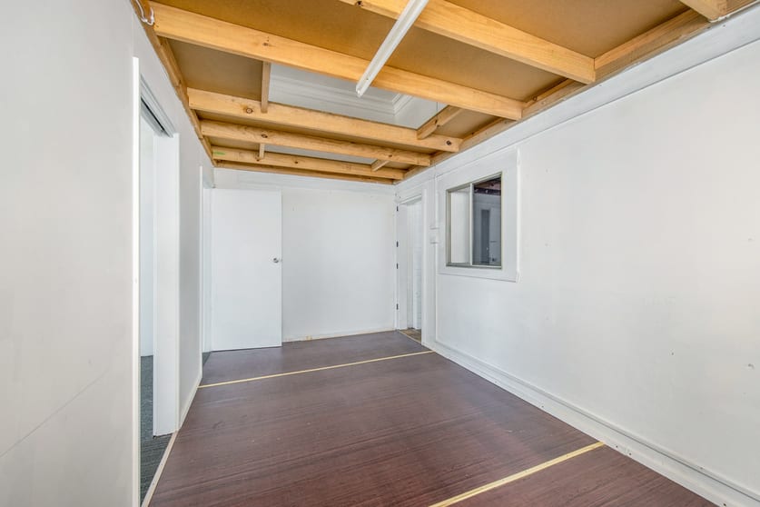 Click to view all images 12 Moate Street Georgetown NSW 2298 - Image 3