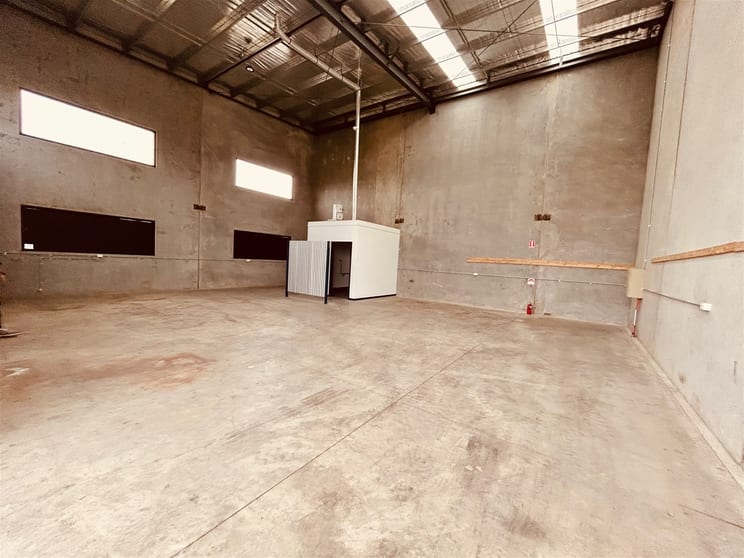 1/5 Webb Crt Epping VIC 3076 - Image 3