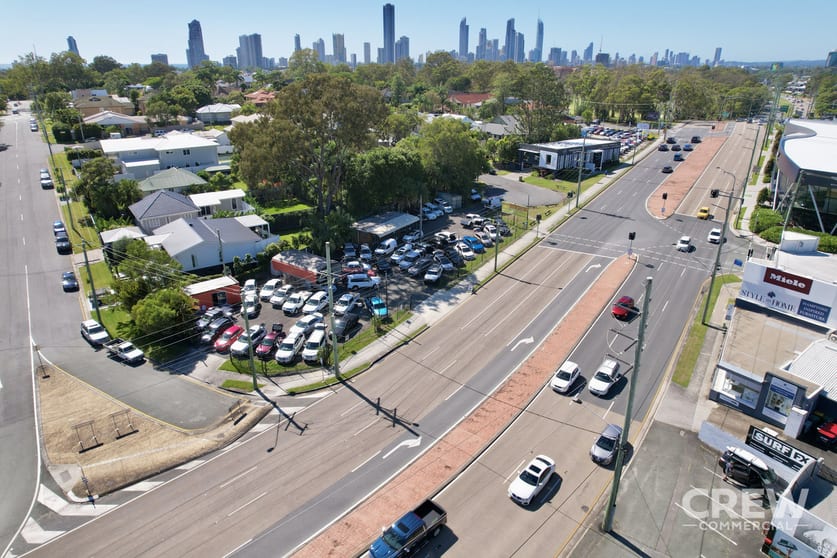 Click to view all images 32 Charlton Street Southport QLD 4215 - Image 3