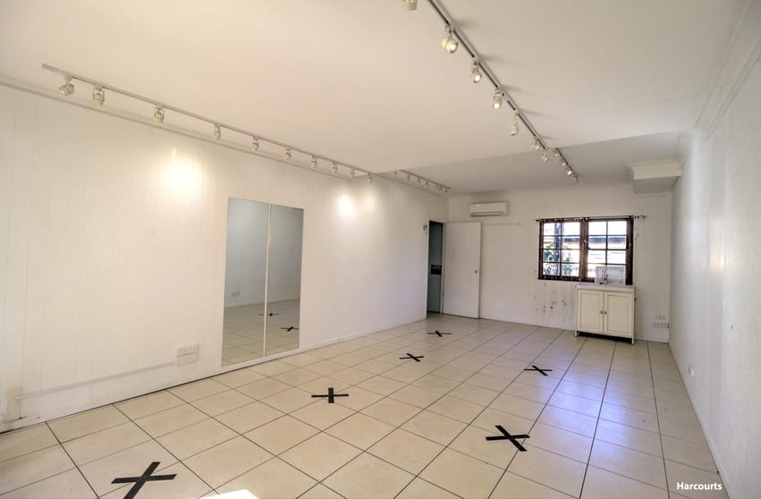 Click to view all images 2B/136 Long Road Tamborine Mountain QLD 4272 - Image 2
