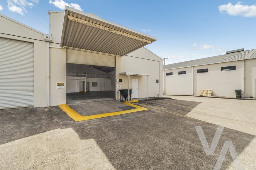 Click to view all images 3/4 Young Street East Maitland NSW 2323 - Image 2
