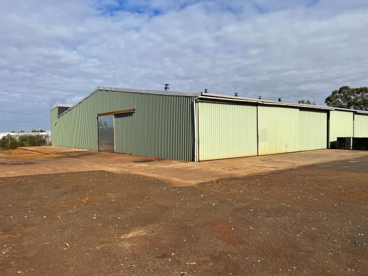 Click to view all images 1/4 Tannery Road Dubbo NSW 2830 - Image 1