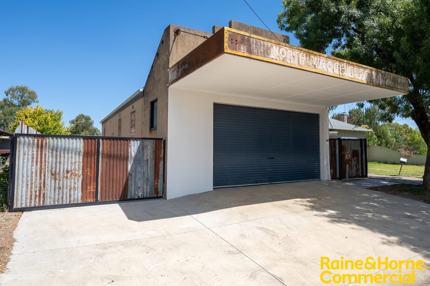 Click to view all images 13 George Street Wagga Wagga NSW 2650 - Image 1