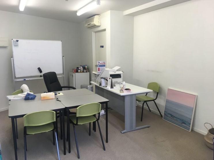 Click to view all images Unit 12, 10-12 Woorayl Street Carnegie VIC 3163 - Image 3