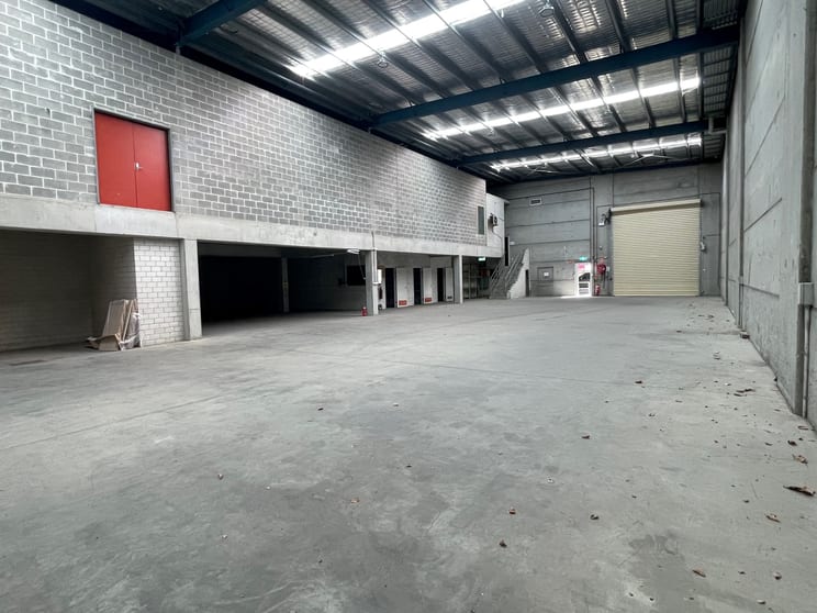 Click to view all images 21 Burrows Road South St Peters NSW 2044 - Image 3