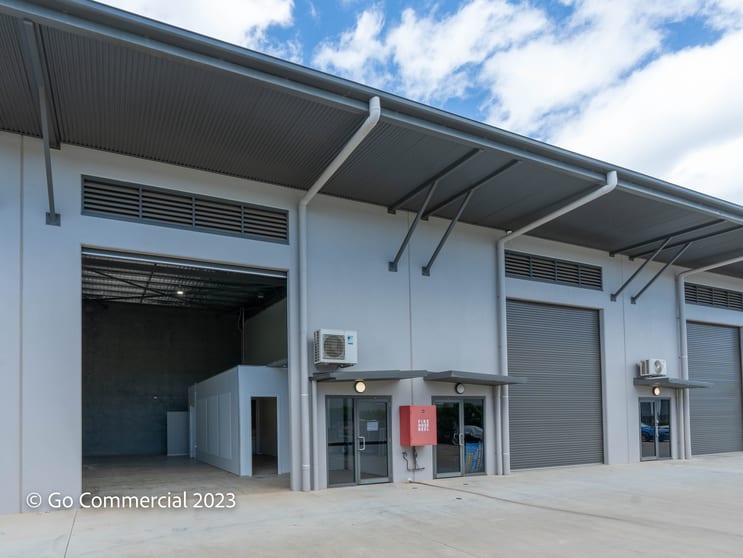 Click to view all images unit 6/18 Salvado Drive Smithfield QLD 4878 - Image 1